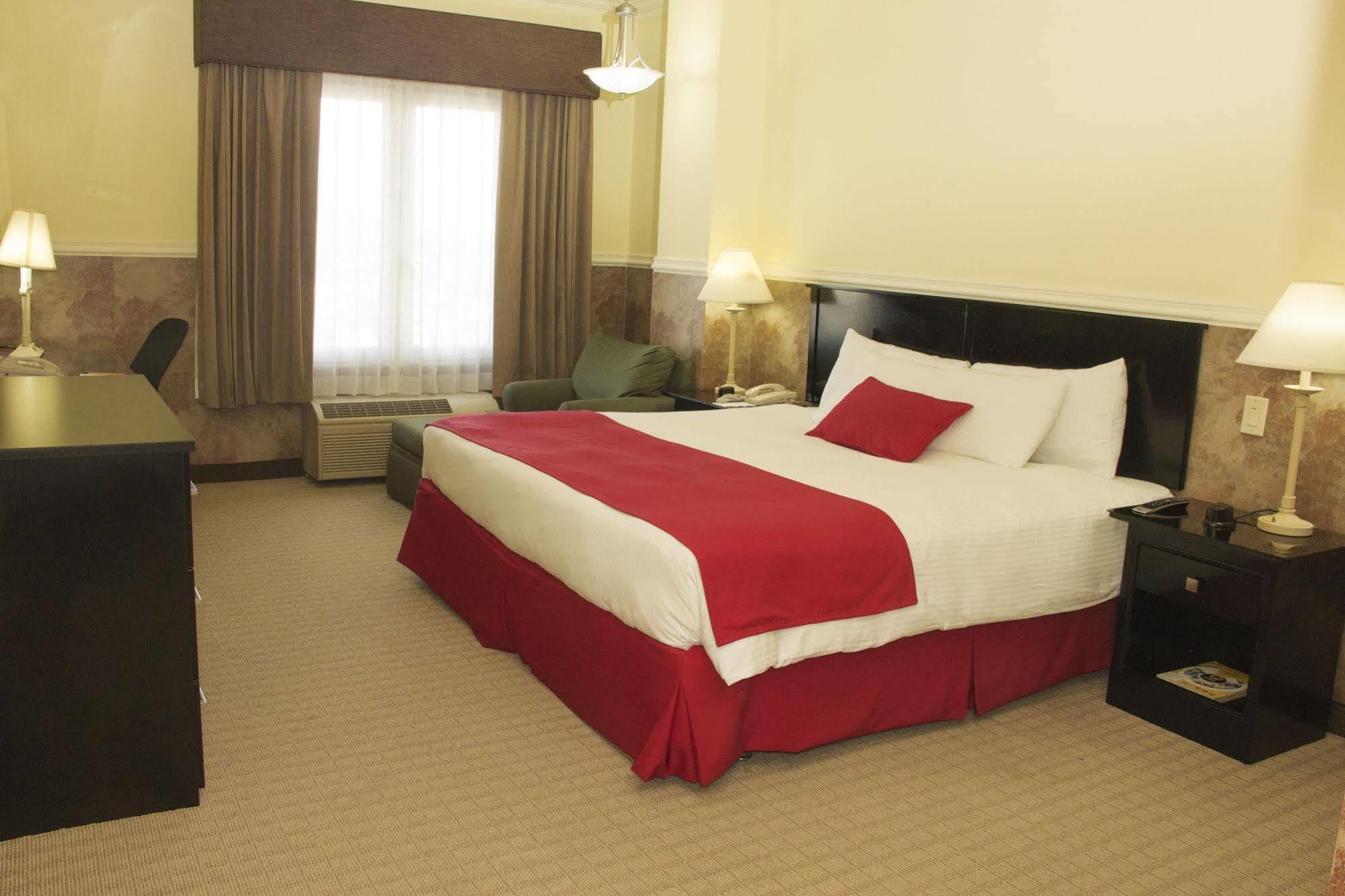 Beverly Hills: Hotel And Business Nuevo Cuscatlan Екстер'єр фото